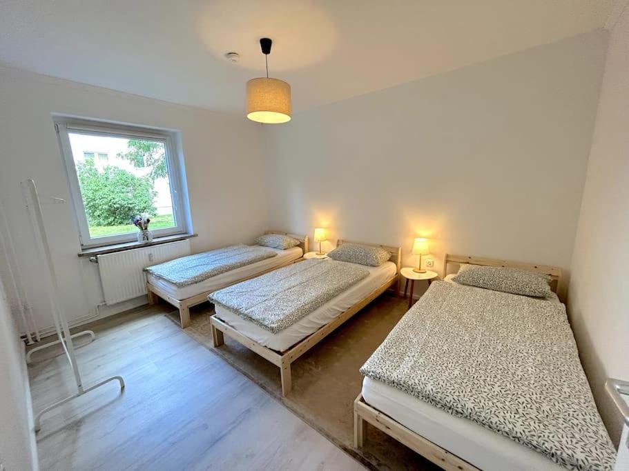 Country Style Apartment With Balcony Near Fair Hannover Eksteriør billede