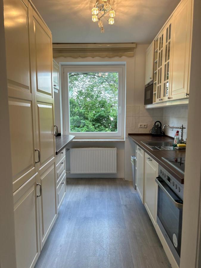 Country Style Apartment With Balcony Near Fair Hannover Eksteriør billede